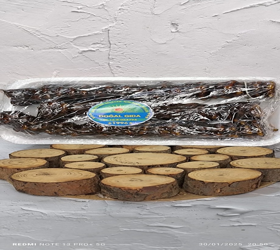 Adıyaman Sincik Petek Balı – %100 Doğal Yayla Geven Balı – Katkısız & Saf –(1 Kg)